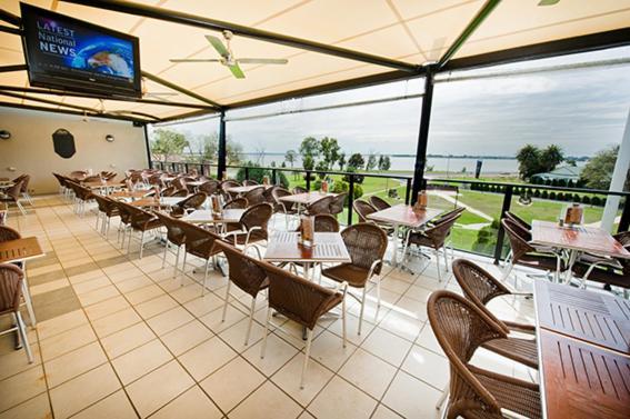 Club Mulwala Resort Bagian luar foto
